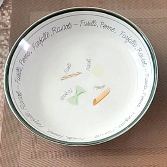 8 1/2" Stoneware Pasta Plates, Set of 2 - Picture 8 of 9